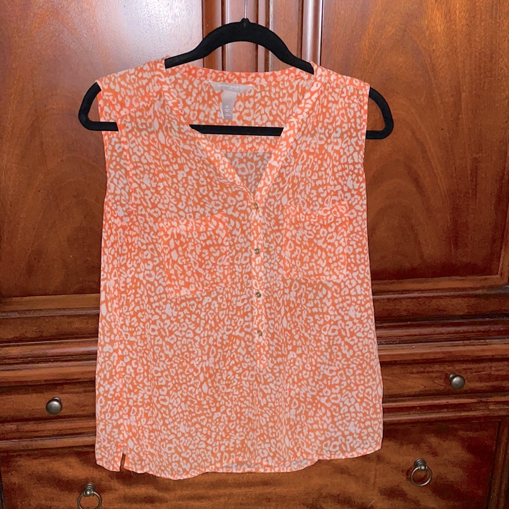 Sheer sleeveless business casual